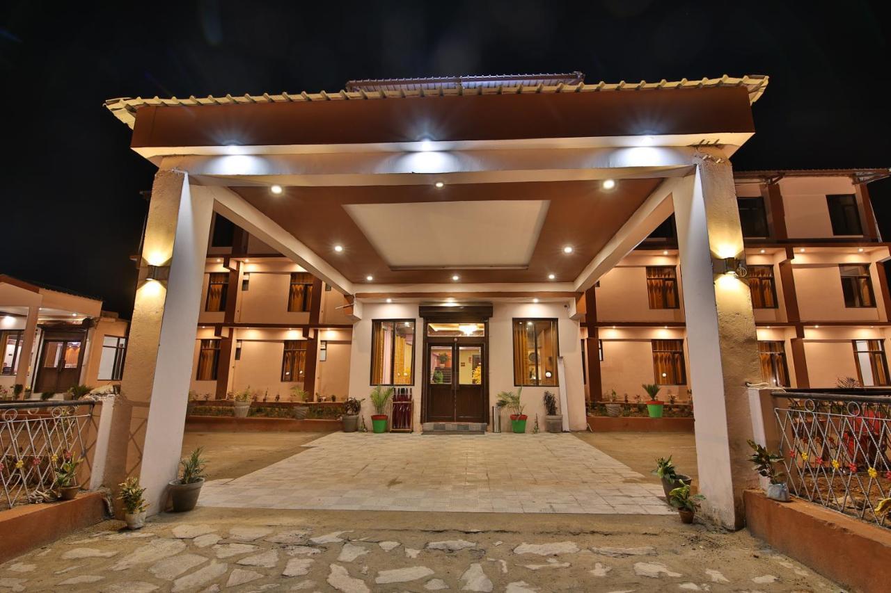 Amritara The Avadh Hotel Badrinath Ngoại thất bức ảnh