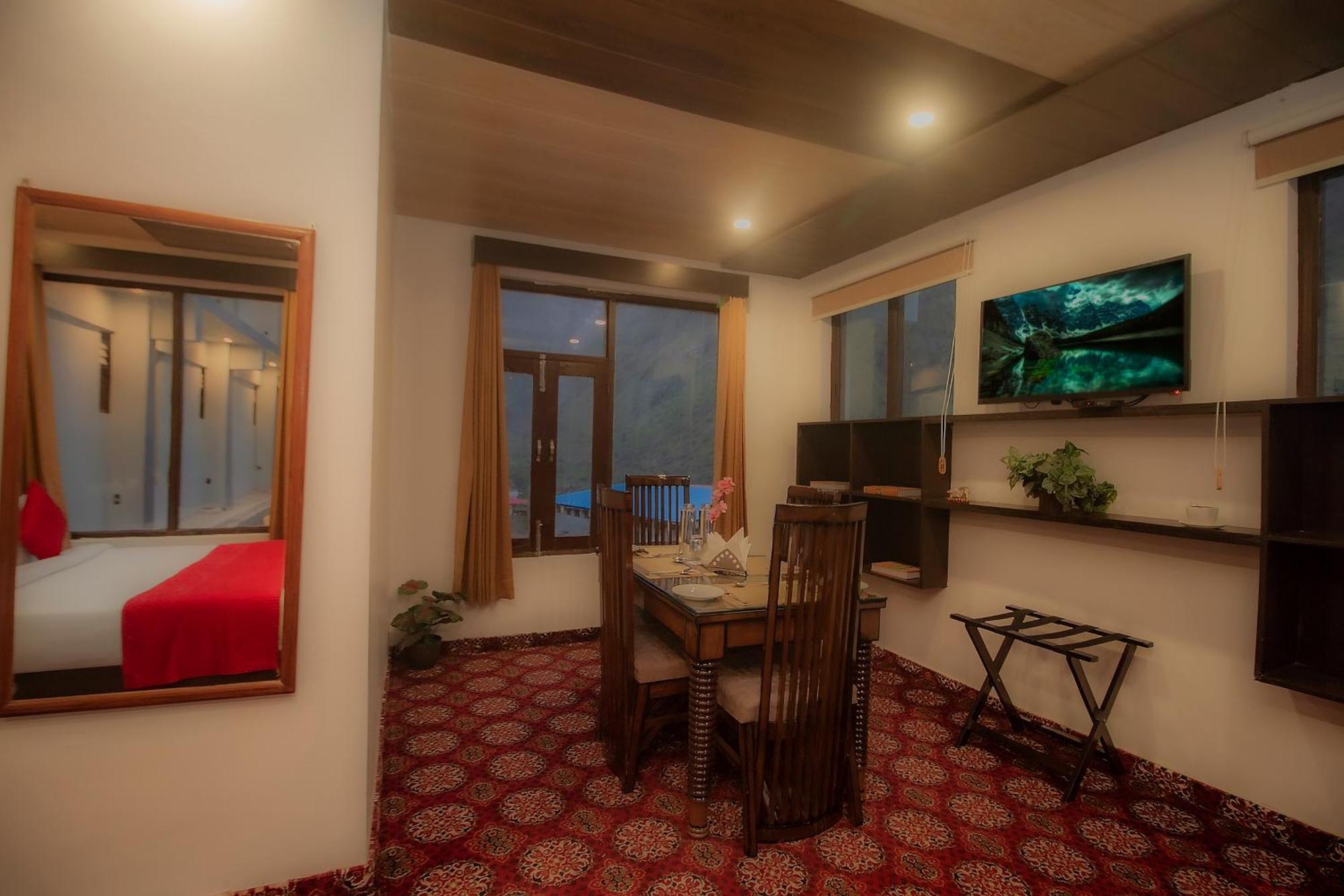 Amritara The Avadh Hotel Badrinath Ngoại thất bức ảnh