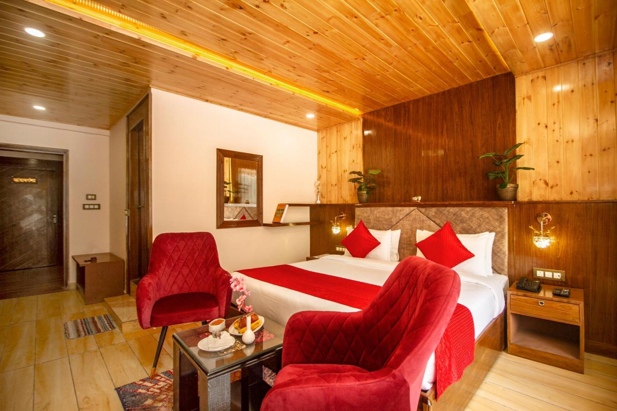 Amritara The Avadh Hotel Badrinath Ngoại thất bức ảnh