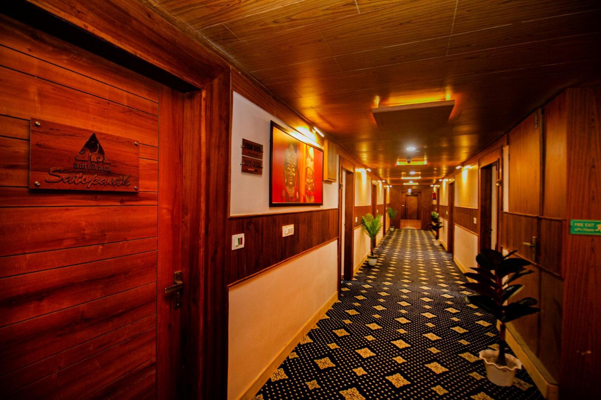 Amritara The Avadh Hotel Badrinath Ngoại thất bức ảnh